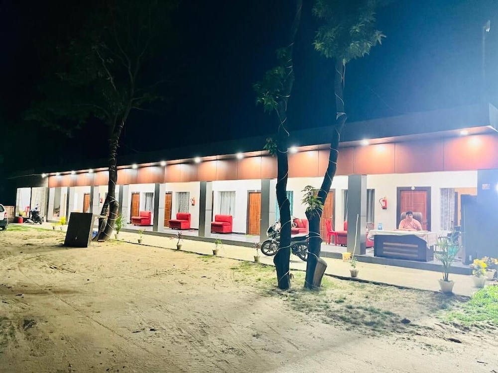 Ananya Hotel & Restaurant Naimisharanya