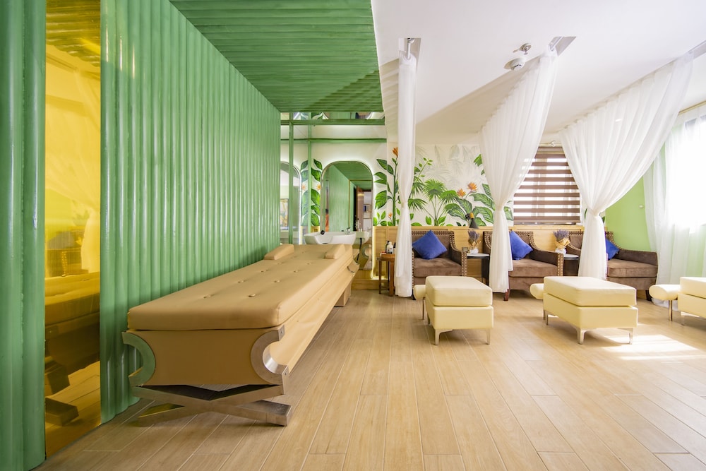 Sana Da Nang Beach Hotel 57