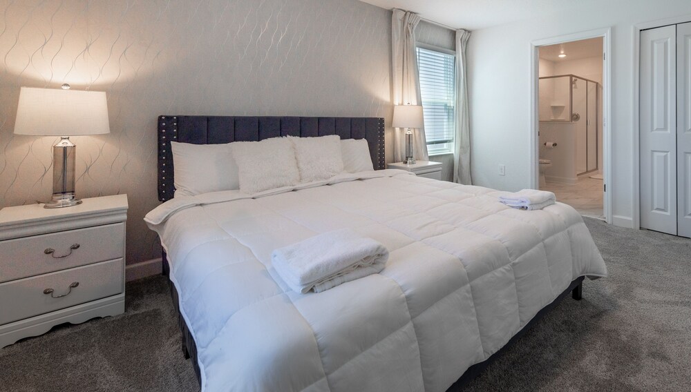 9234sh-the Retreat At Championsgate 7 Bedroom Home by Redawning view 5