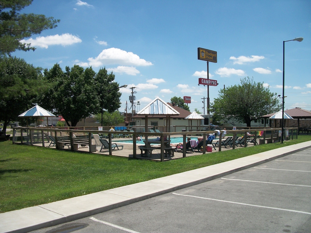 outdoor bbq area