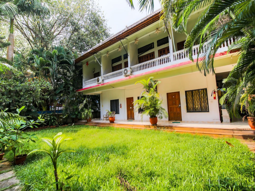 OYO 15252 Home Garden Studio Calangute Beach view 4