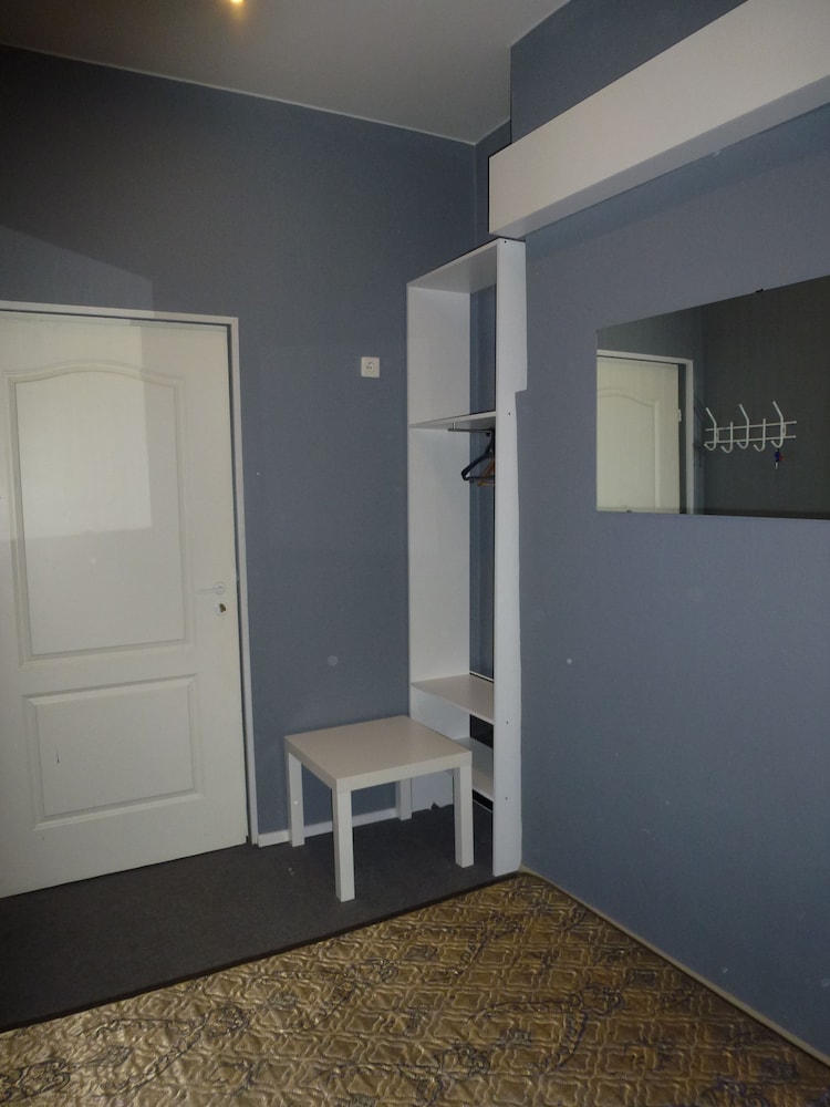 4ROOM