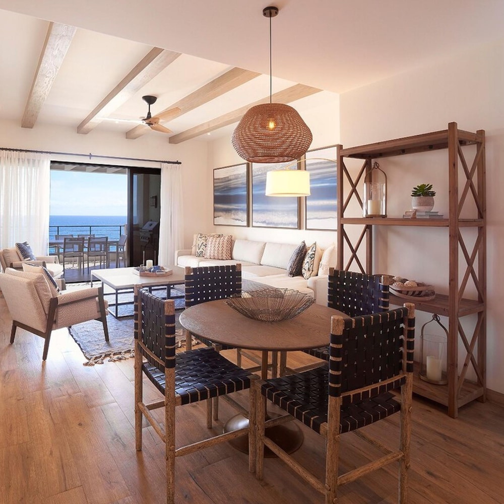2BD Oceanfront Penthouse
