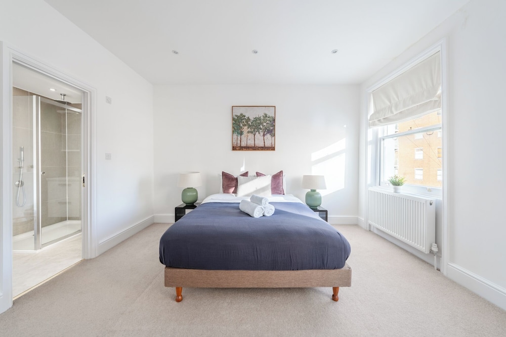 Hyde Park 3BR Retreat by Marble Arch
