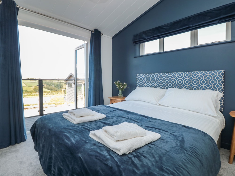 Buttercup Lodge
