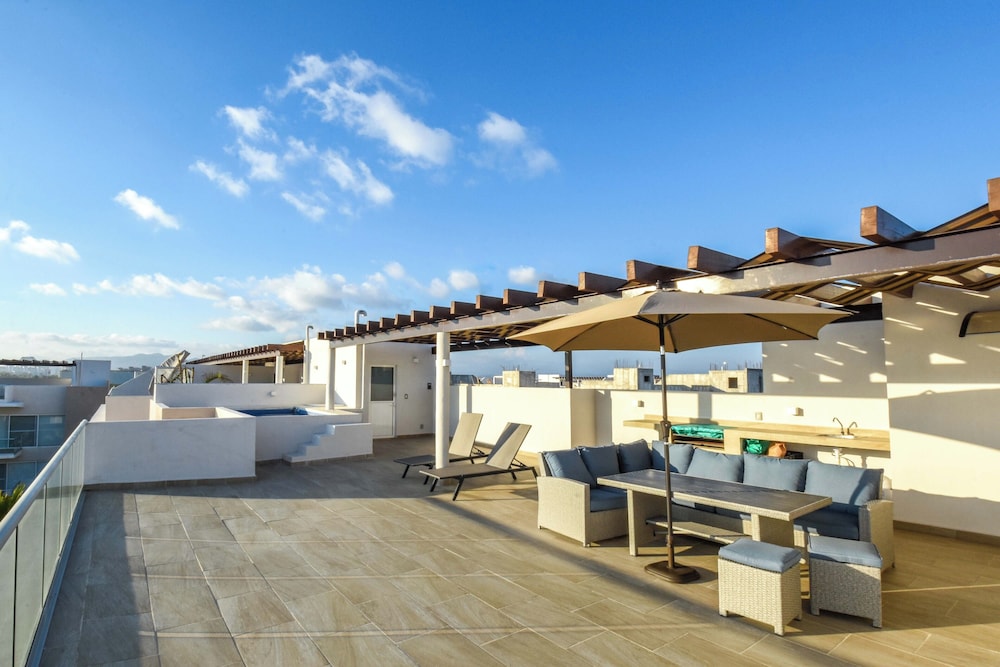 New Vidamar Apartment with Pool & Tennis