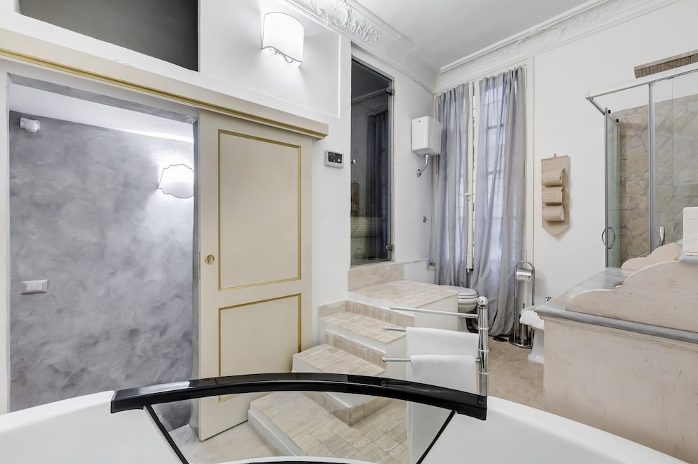 Colonna Suite - Spanish Steps Suite & Spa