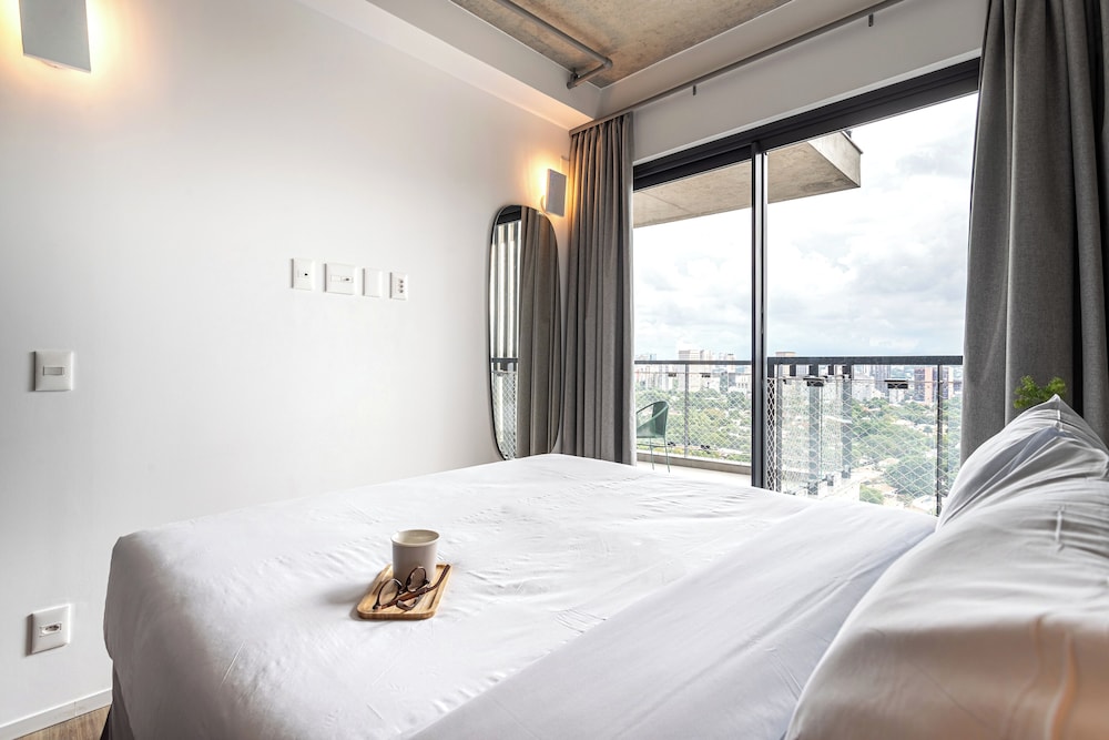 Ayra Pinheiros - Apartamentos com vista incrível para São Paulo ao lado da Rebouças e Faria Lima