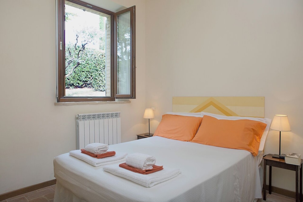 Borgo Sorbatti Country House
