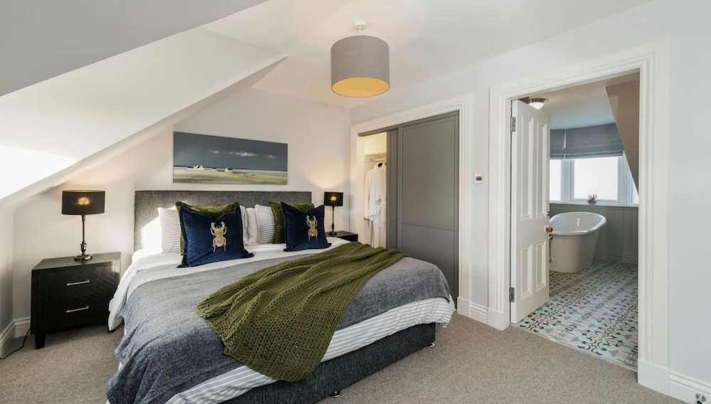 Blythewood Aberdeenshire Luxury House With Hot Tub