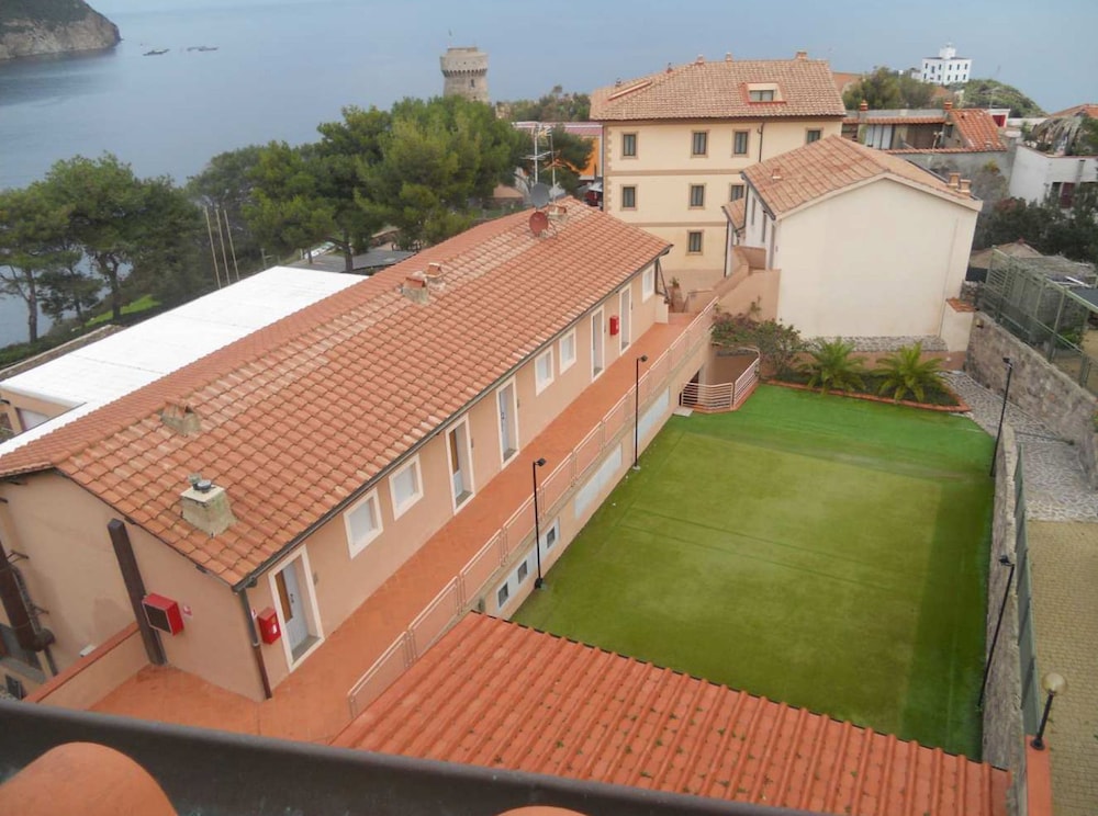 Resort La Mandola