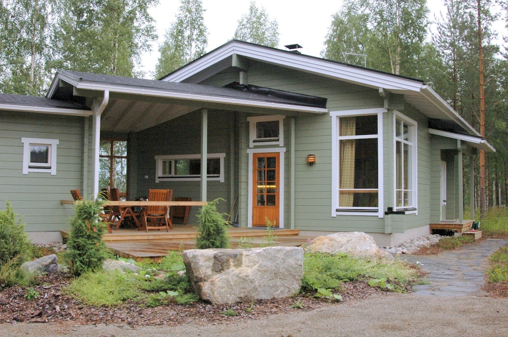 Oravi Villas