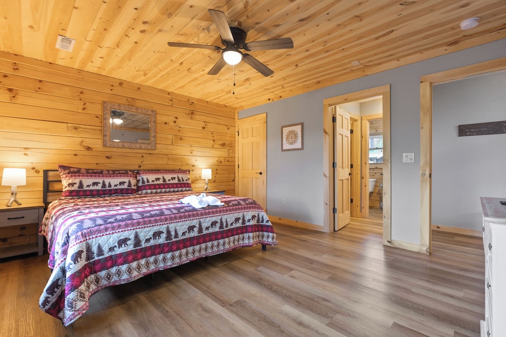 Eagle Mountain Cabin