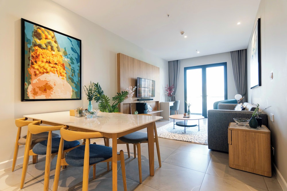Capital Zenity's Apartment Luxury Central City – By Skyway Company