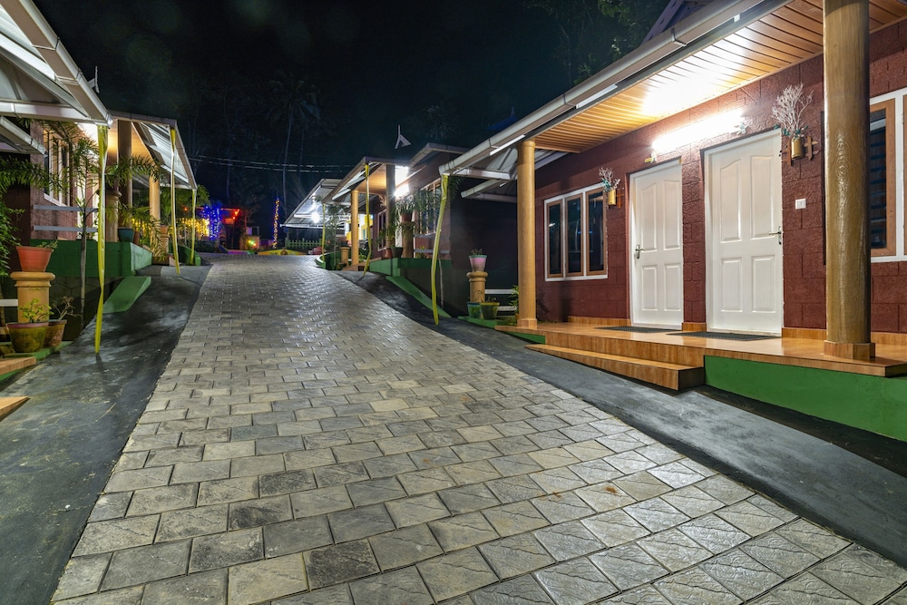 Budgies Cottage view 4