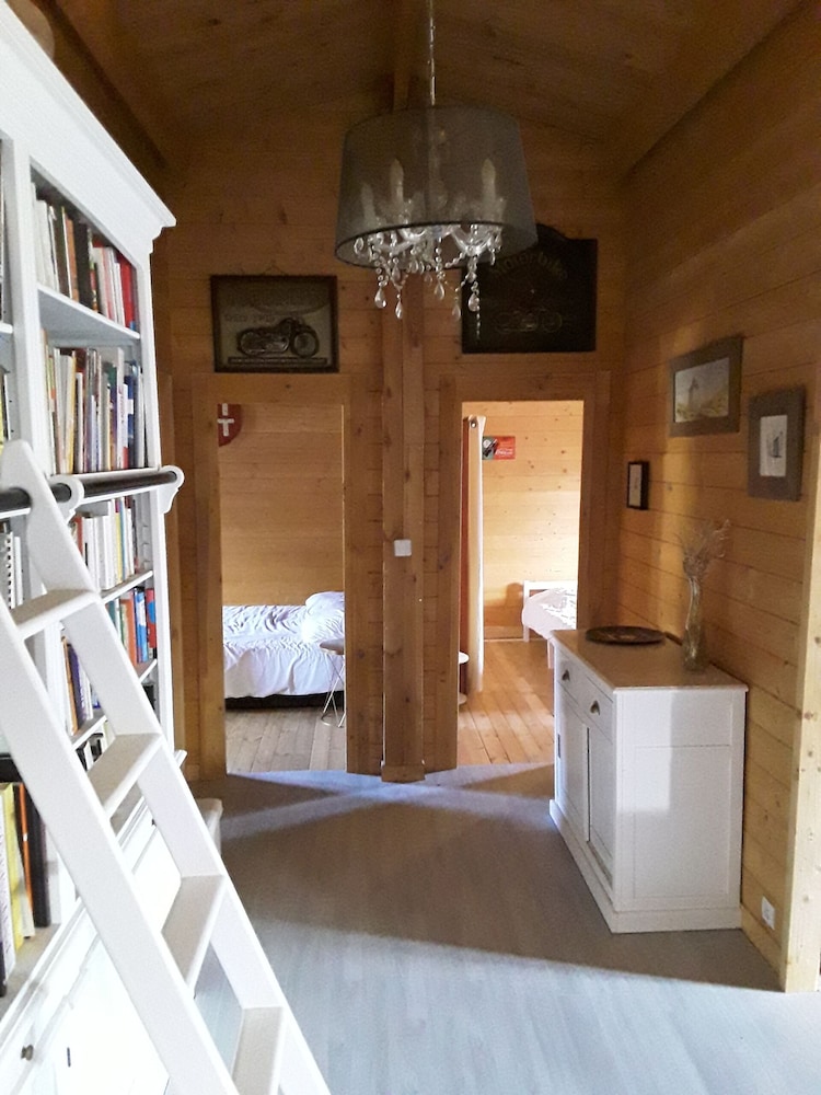 Les Chalets De Lozzi