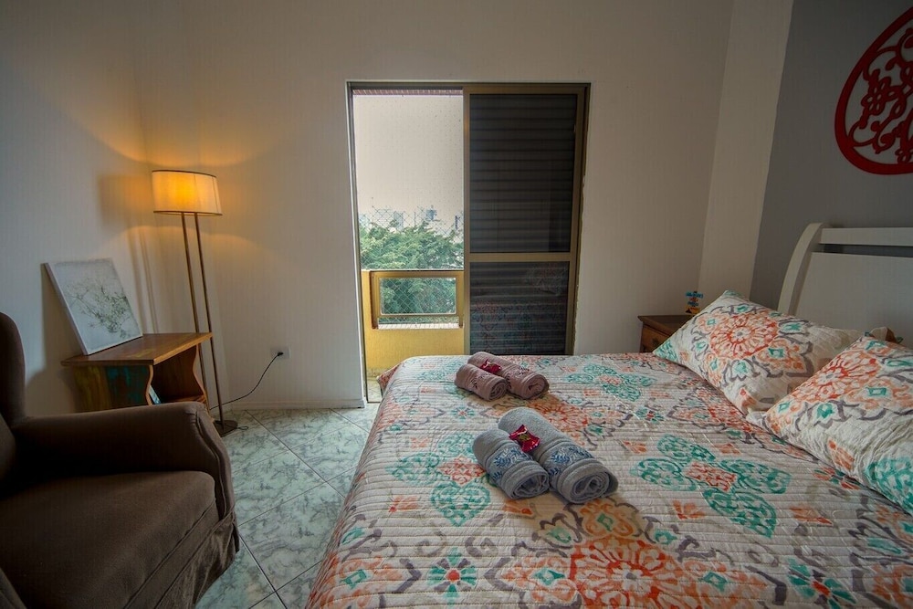Apto pet Friendly c Wifi a 350m da Praia do Tombo
