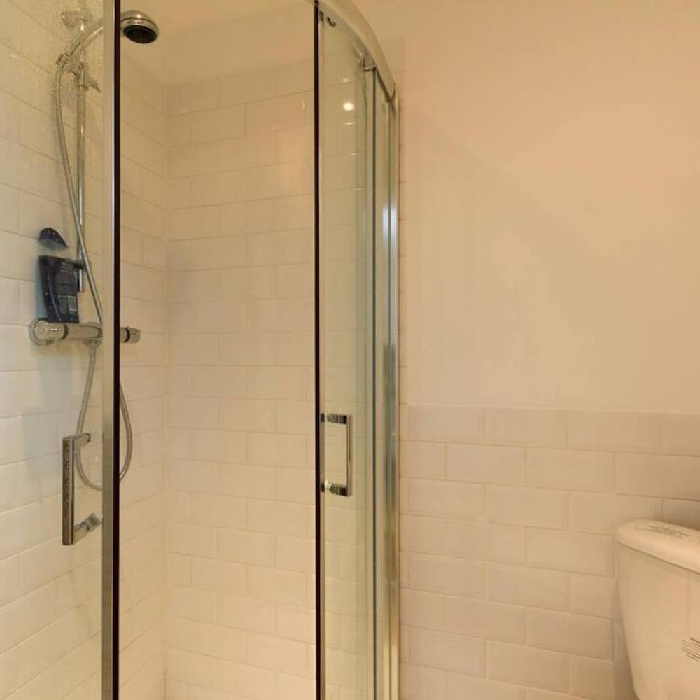 Ramsgate Vacations - Host Stay Victoria Gardens - Property Image 20