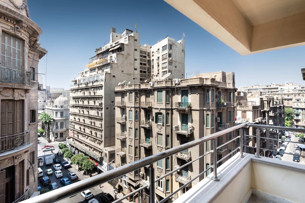 The Neat Nostalgic 2bdr Apt. @ Cairo's Downtown