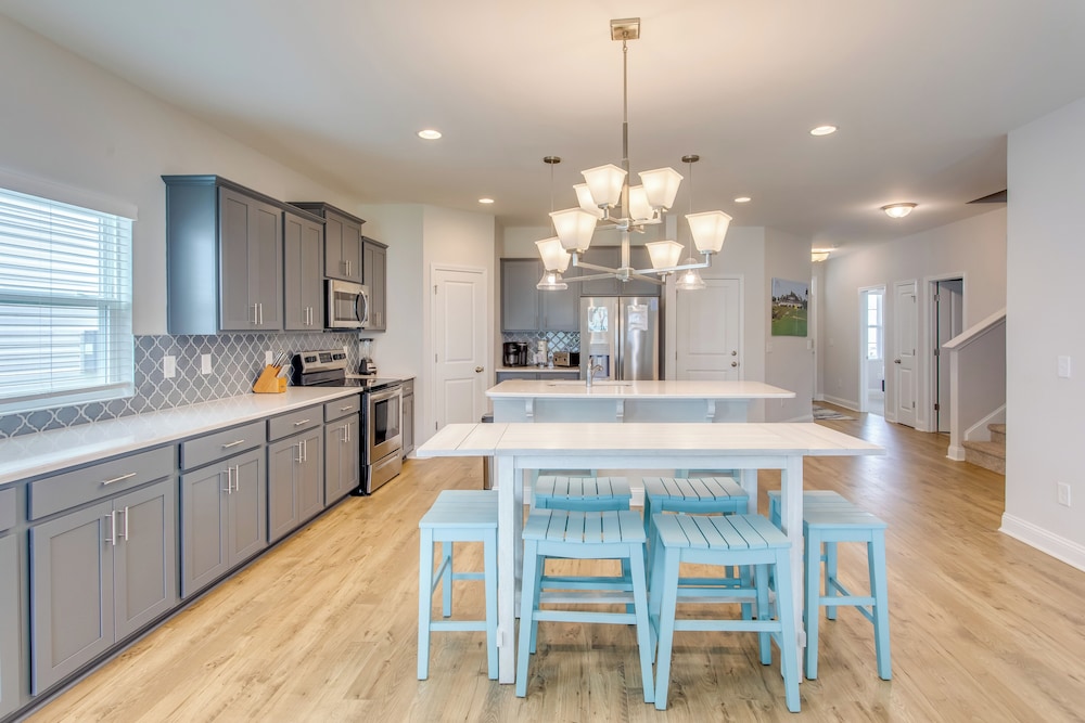 Fish, Swim & Unwind: Retreat in Ocean Isle Beach!
