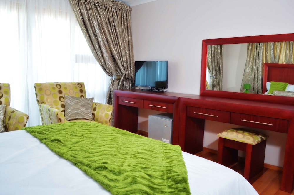 Empoza Seaview Guesthouse
