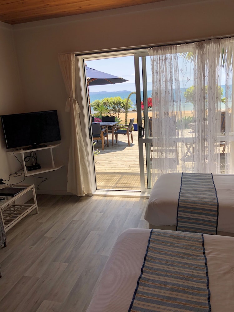 Driftwood Lodge view 5