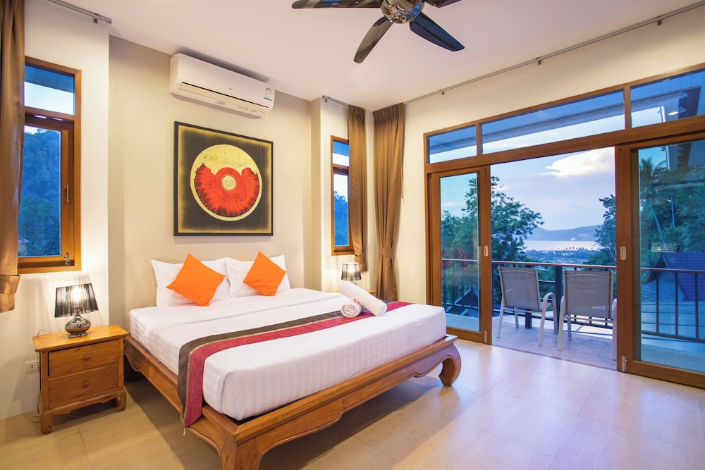 Emerald Hill Villas