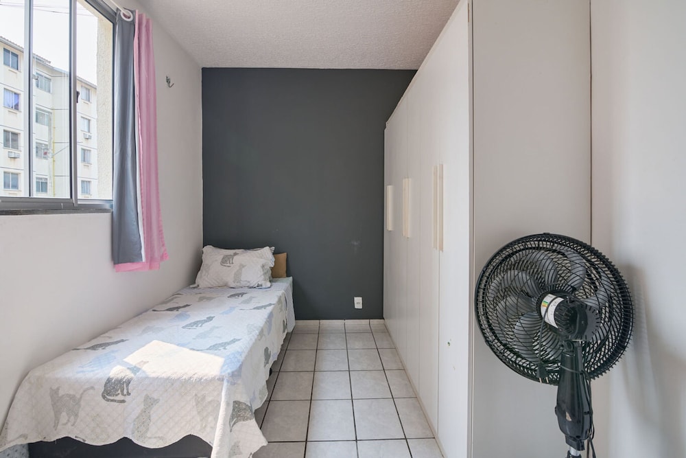 Flat Confort vel com Wi-fi em Santa Cruz RJ