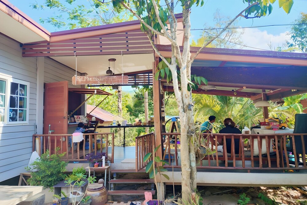 Rat Min House view 5