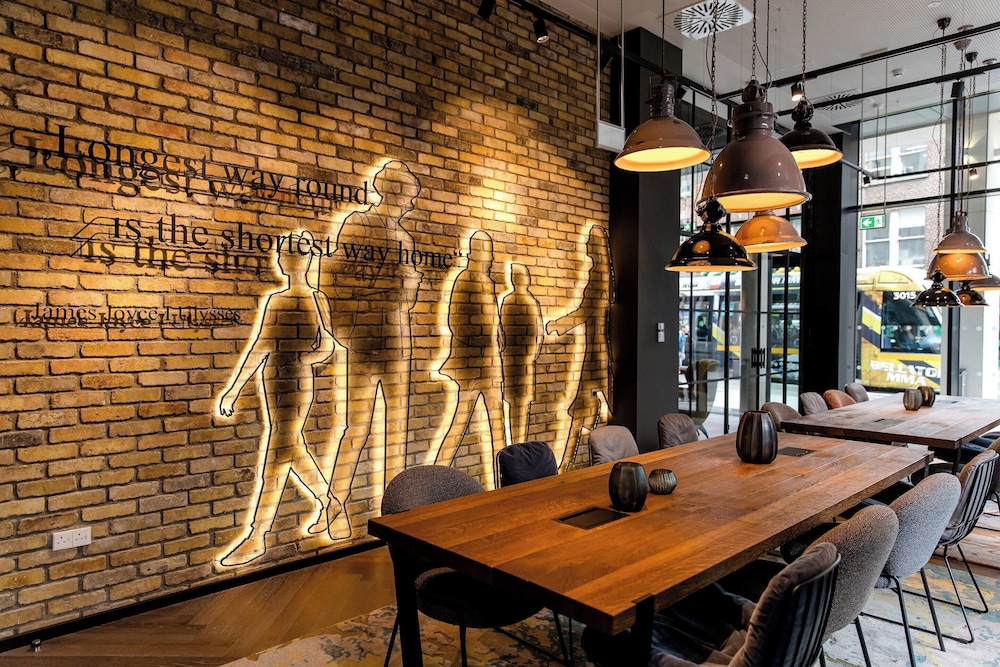 Motel One Dublin 3