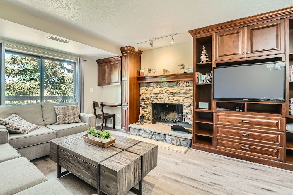 Shadow Ridge Mountain Secret 409 2 Bedroom Condo