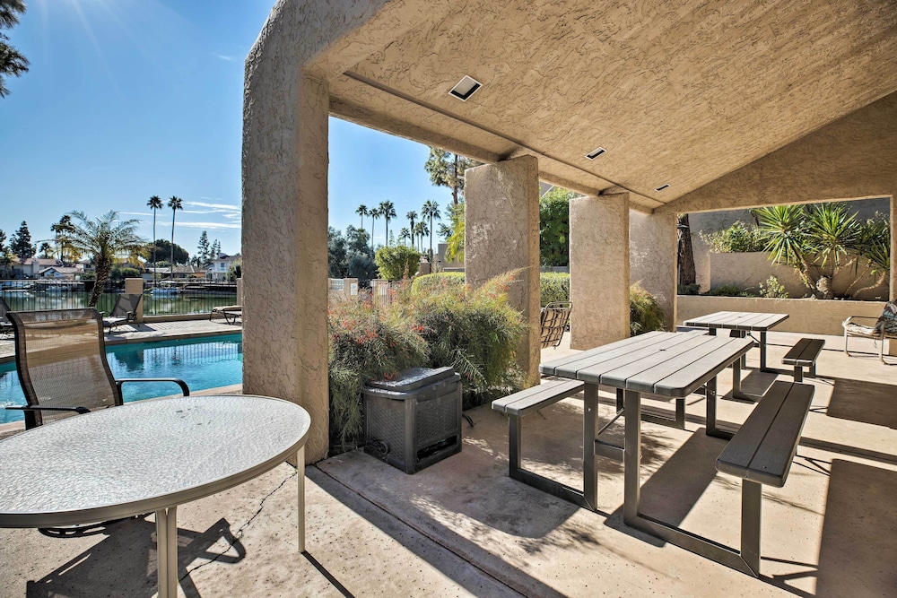 Modern Tempe Condo w/ Pool Access  4 Mi to ASU - Property Image 6