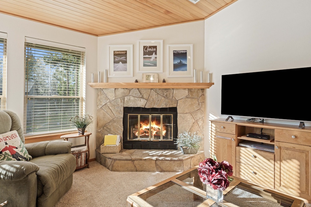 Fairway Village 8 3 Bedroom Condo