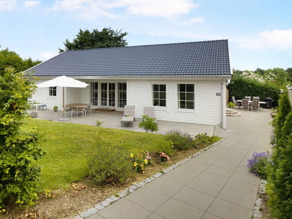 5 Star Holiday Home in Hornbaek