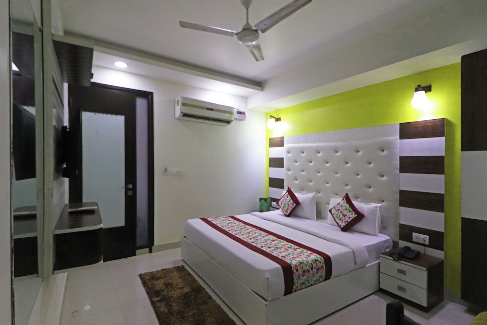 Hotel Smart Inn Mahipalpur Delhi Airport