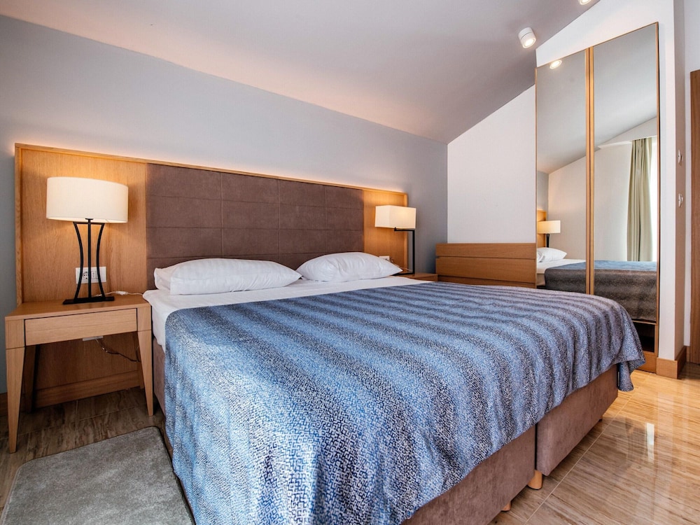 Apartment in Zaton Nin for 6 Person
