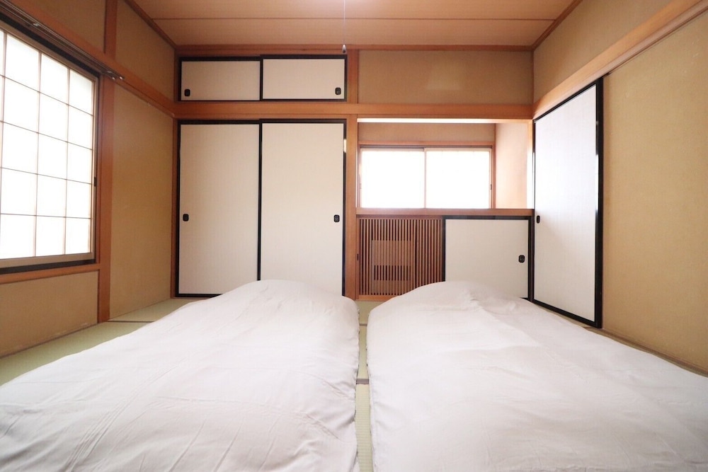 decopinhouse