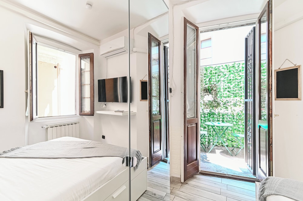 JOIVY Al Duomo guest house