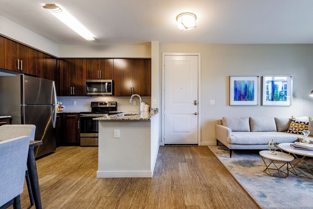 Modern 2BR Fort Myers Condo Pool, BBQ & Near Beaches
