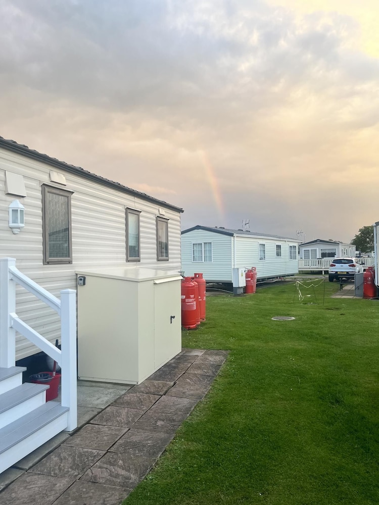 Seaside Escape Lodge at Martello Beach, Jaywick