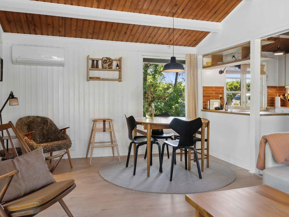 5 Star Holiday Home in Rodby