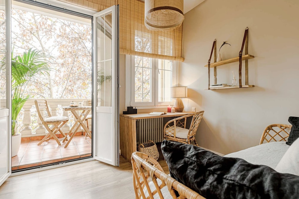 Sumatra - 3 Bedrooms and Terrace in Castellana