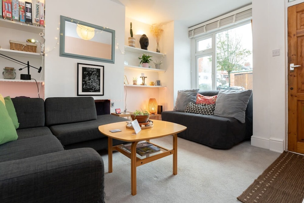 Host Stay Shanklin House view 4