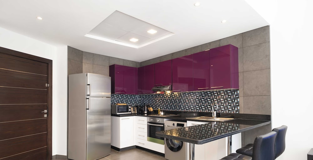LUX The Cayan Superior Suite 2