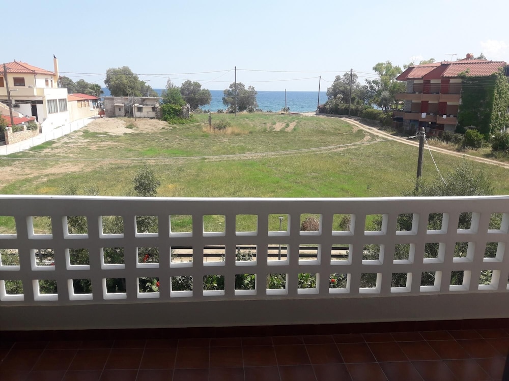 Drossia 10 in East Mani photo 5