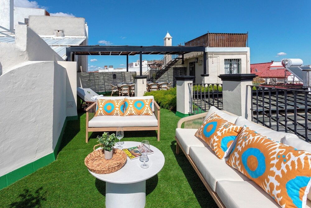 Sevillian House With Terrace. Augusto Plasencia