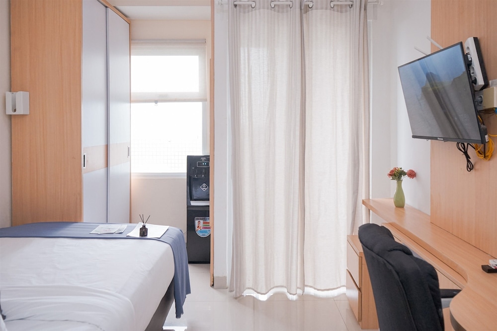 Warm And Cozy Studio Apartment At Serpong Garden