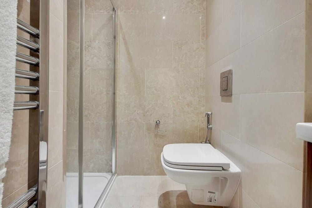 Modern 2-bedroom Apartment Off Baker Street W AC