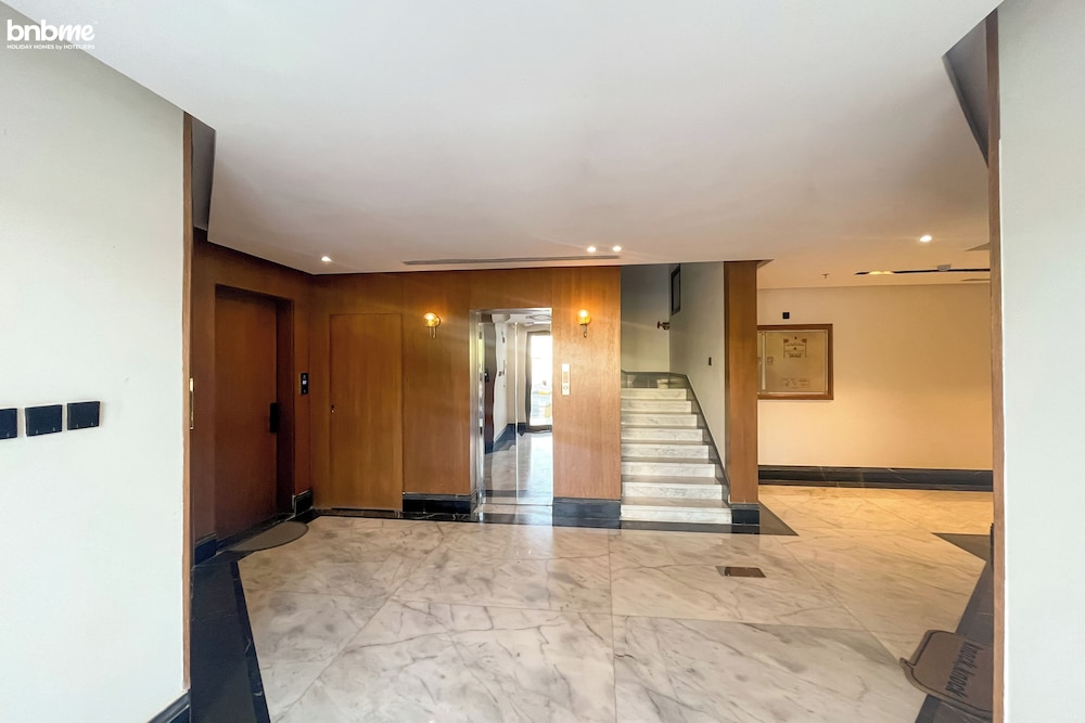 bnbmehomes-Top APT nr Kingdom Tower-B11