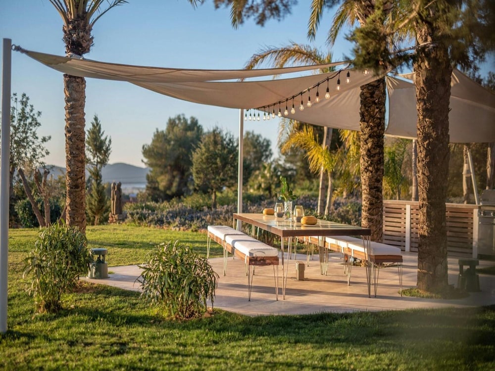 Villa With Multiple Outdoor Terrace